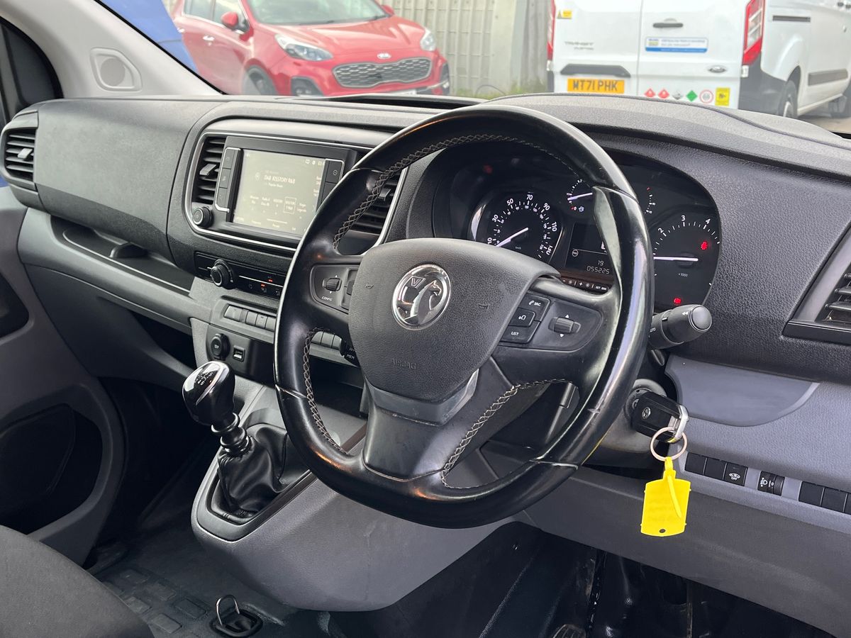 Used Vauxhall Vivaro 2022 for sale - 76148745: Photo 5