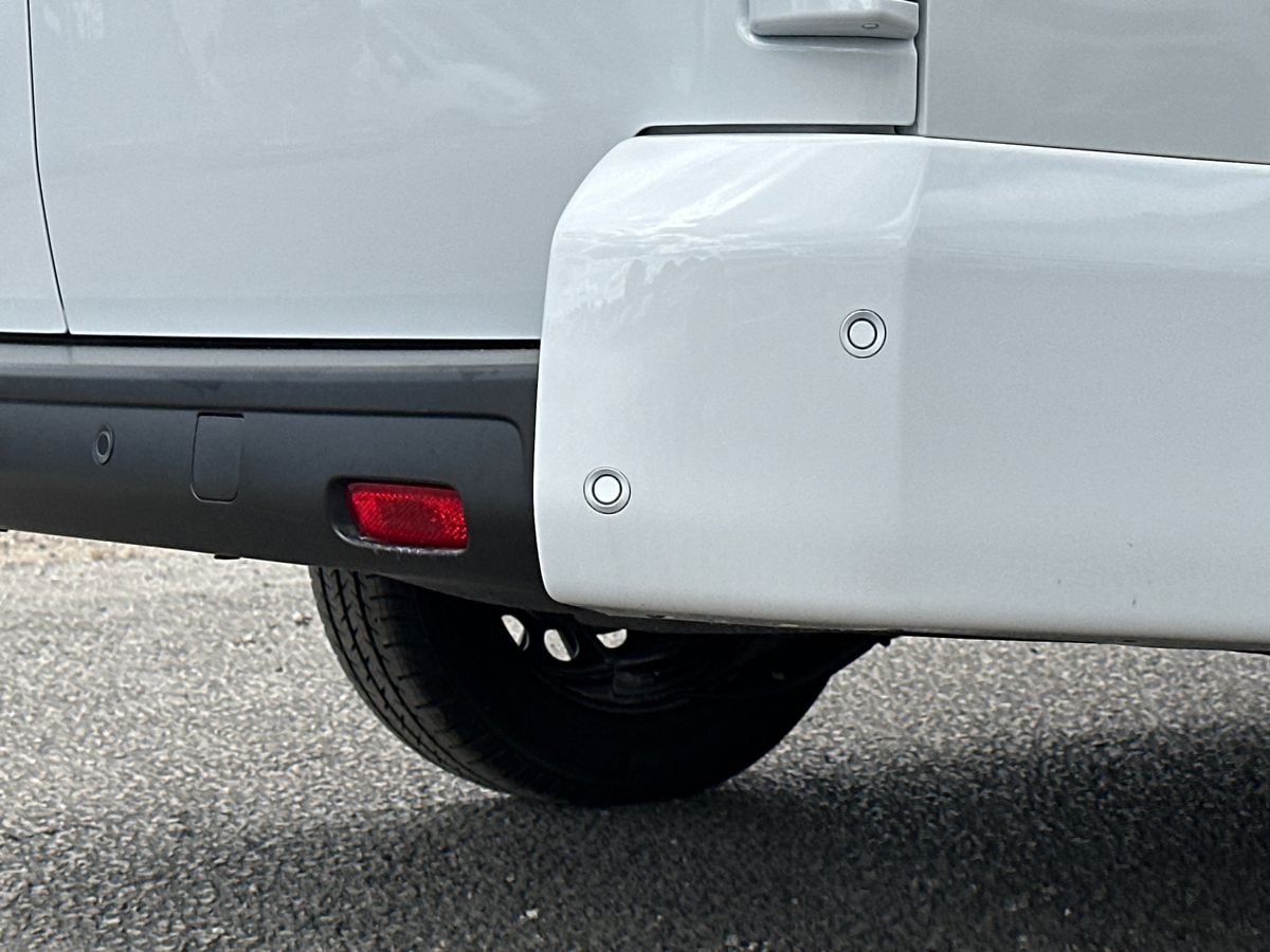 Vehicle 33