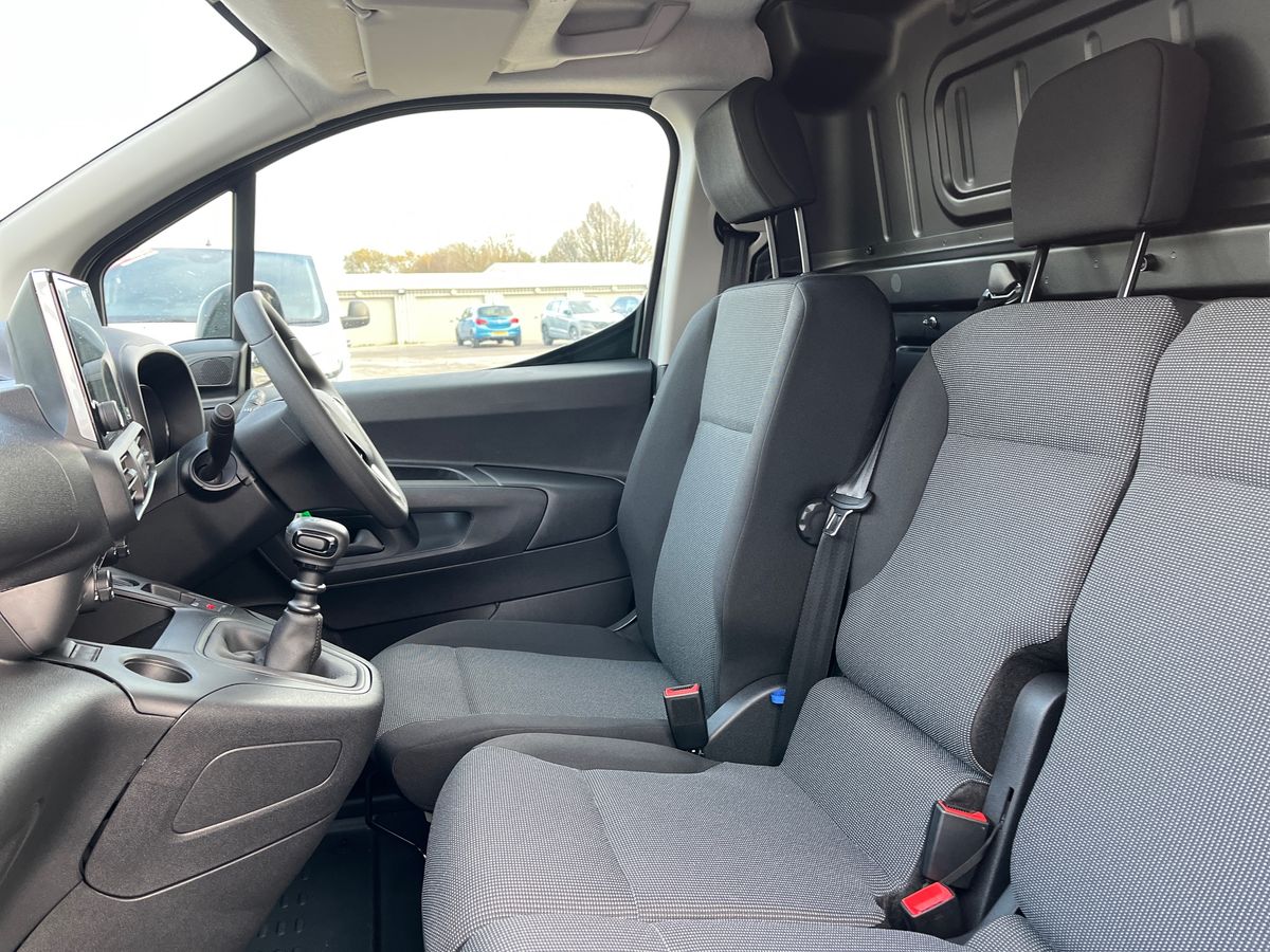 Used Vauxhall Combo 2024 for sale - 76769039: Photo 9