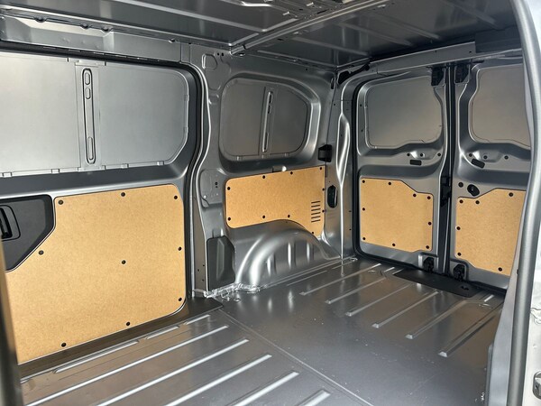 Used Vauxhall Vivaro 2025 for sale - 76163900: Photo 11