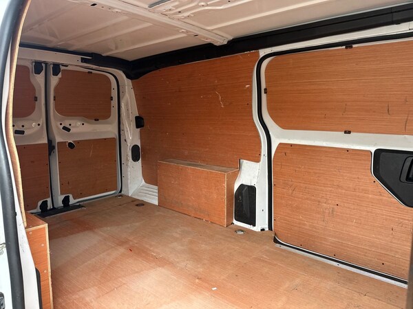 Used Vauxhall Vivaro 2021 for sale - 76186172: Photo 11