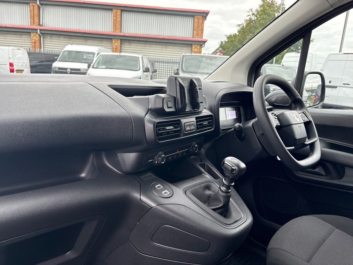 Used Vauxhall Combo 2025 for sale - 76163928: Photo 9