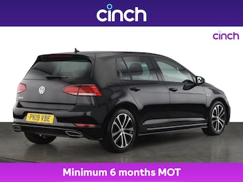 Used Volkswagen Golf 2019 for sale - 75615297: Photo