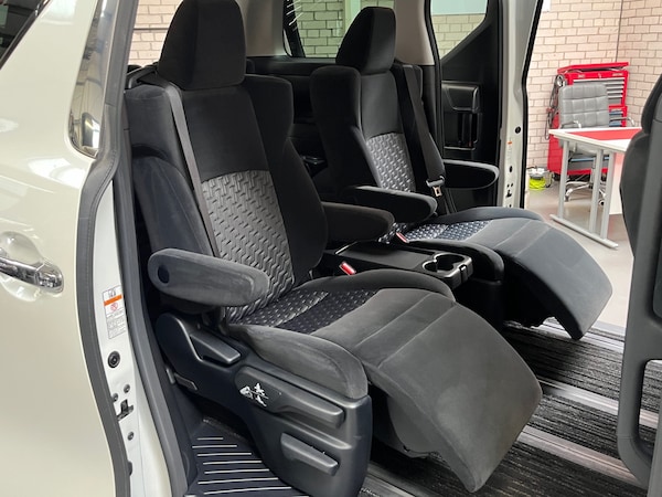 Used Toyota Vellfire 2015 for sale - 75039435: Photo 15