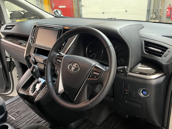 Used Toyota Vellfire 2015 for sale - 75039435: Photo 18