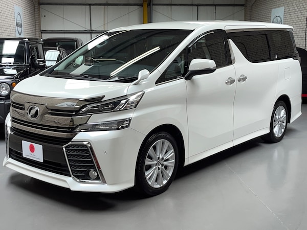 Used Toyota Vellfire 2015 for sale - 75039435: Photo 1