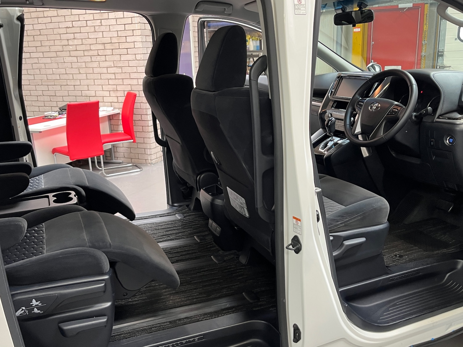 Vehicle 21