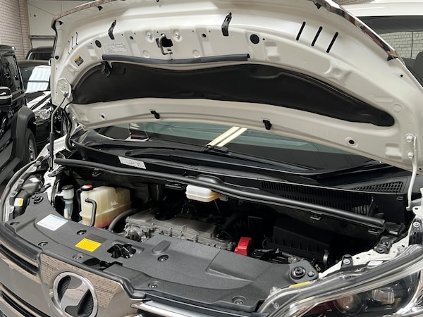 Used Toyota Vellfire 2015 for sale - 75039435: Photo 31