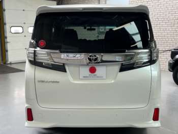 Used Toyota Vellfire 2015 for sale - 75039435: Photo