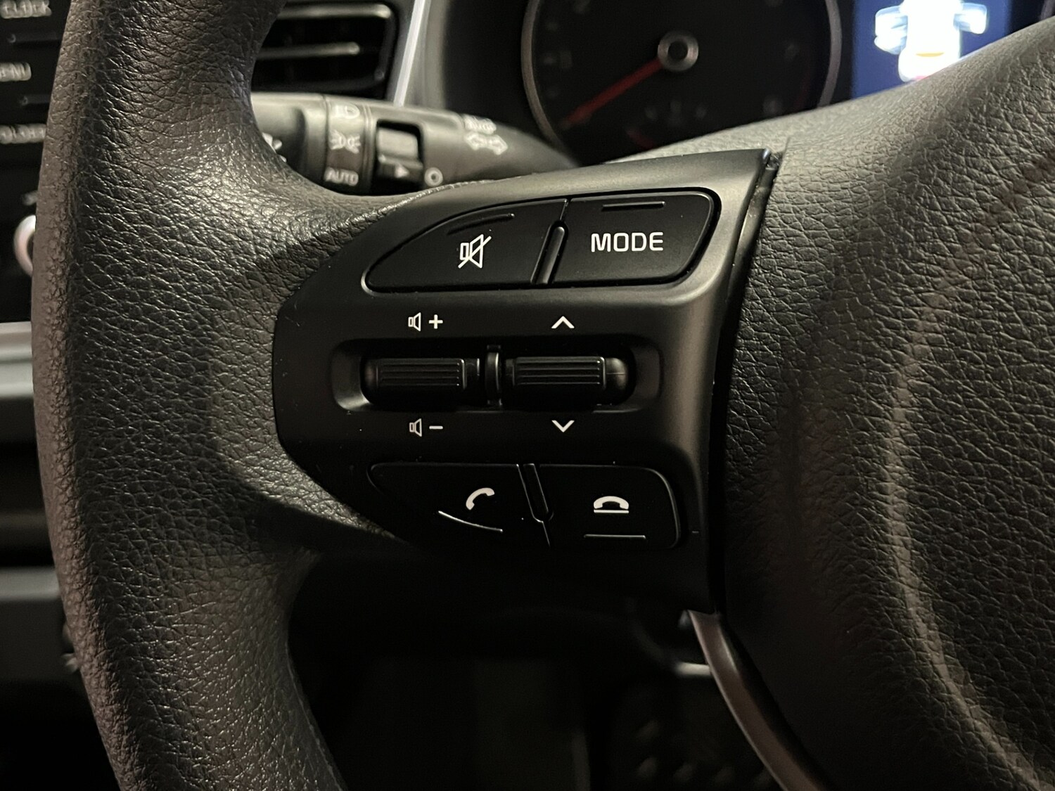 Used Kia Rio 2023 for sale - 77670247: Photo 17