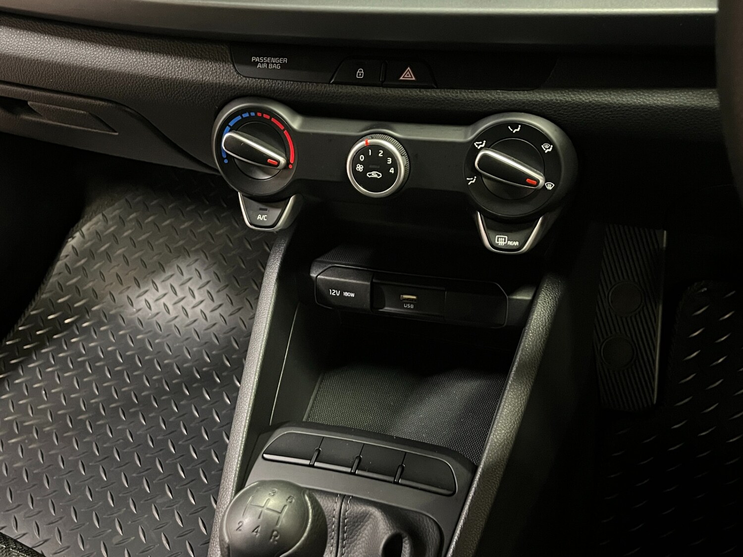 Used Kia Rio 2023 for sale - 77670247: Photo 19