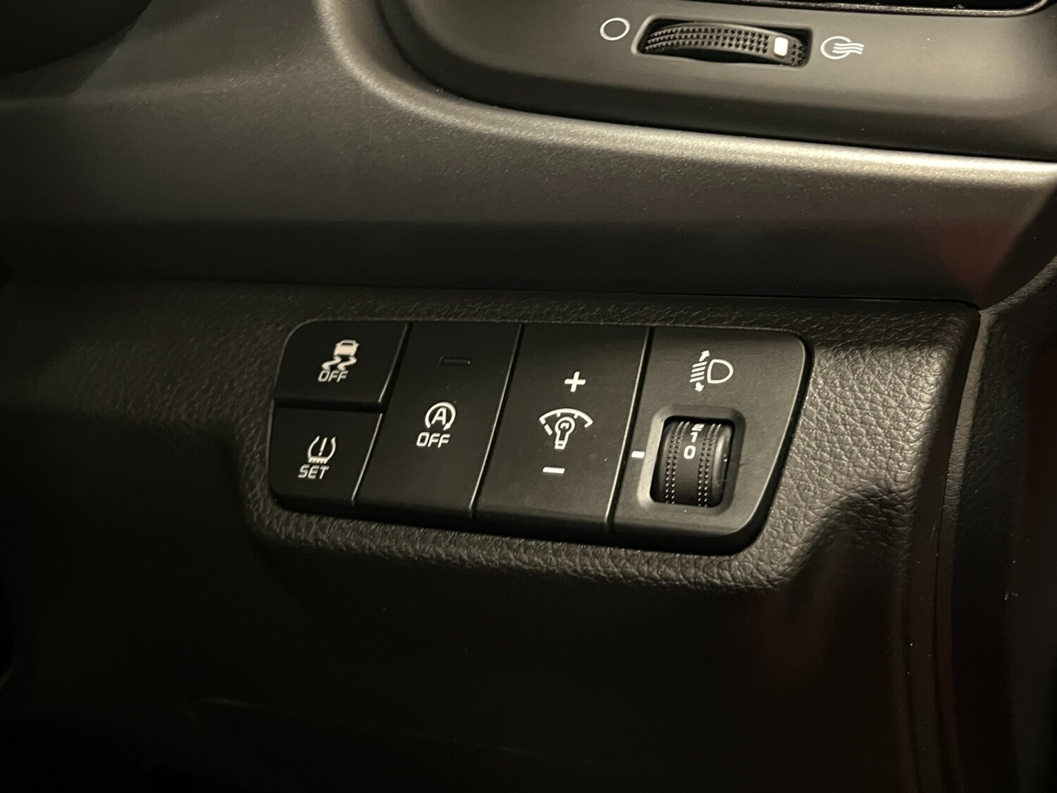 Used Kia Rio 2023 for sale - 77670247: Photo 20