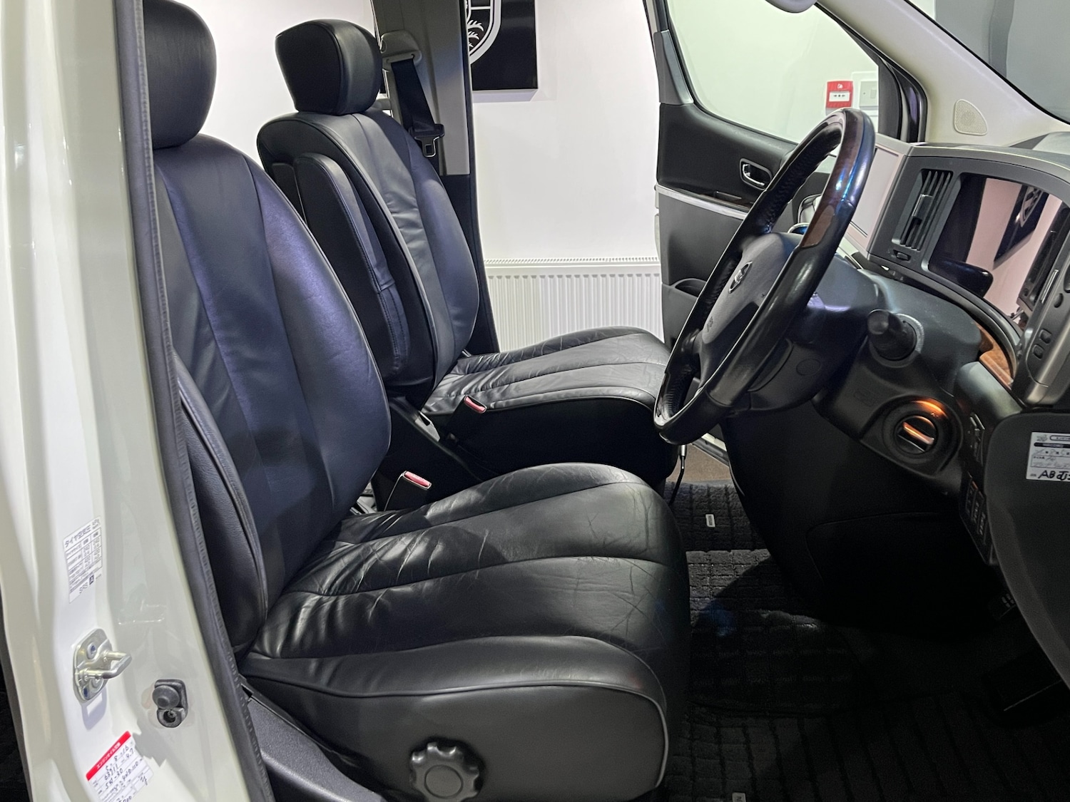 Used Nissan Elgrand 2008 for sale - 77522186: Photo 14