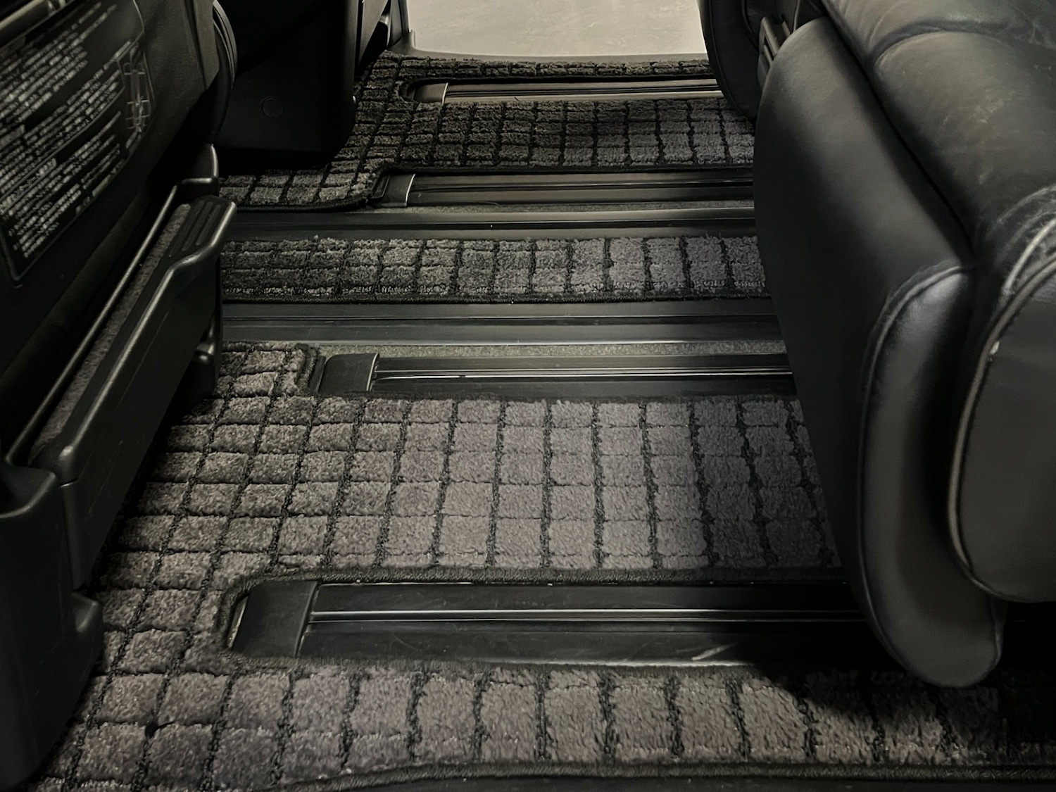 Used Nissan Elgrand 2008 for sale - 77522186: Photo 31