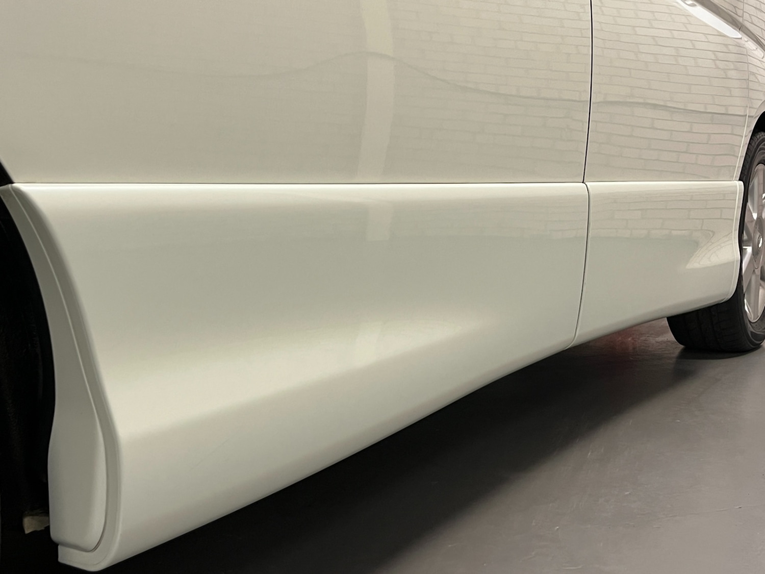 Used Nissan Elgrand 2009 for sale - 76334950: Photo 40