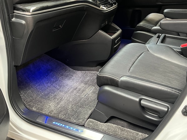 Used Honda Odyssey 2014 for sale - 72982268: Photo 25