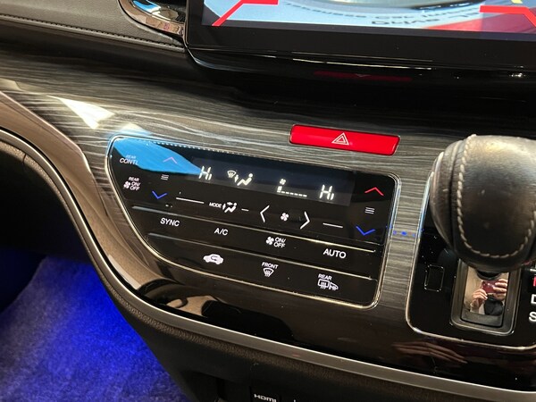 Used Honda Odyssey 2014 for sale - 72982268: Photo 35