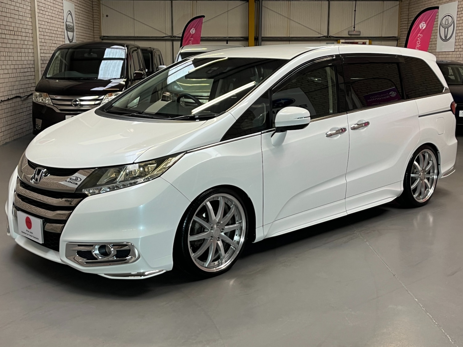 Used Honda Odyssey 2014 for sale - 76687461: Photo 1