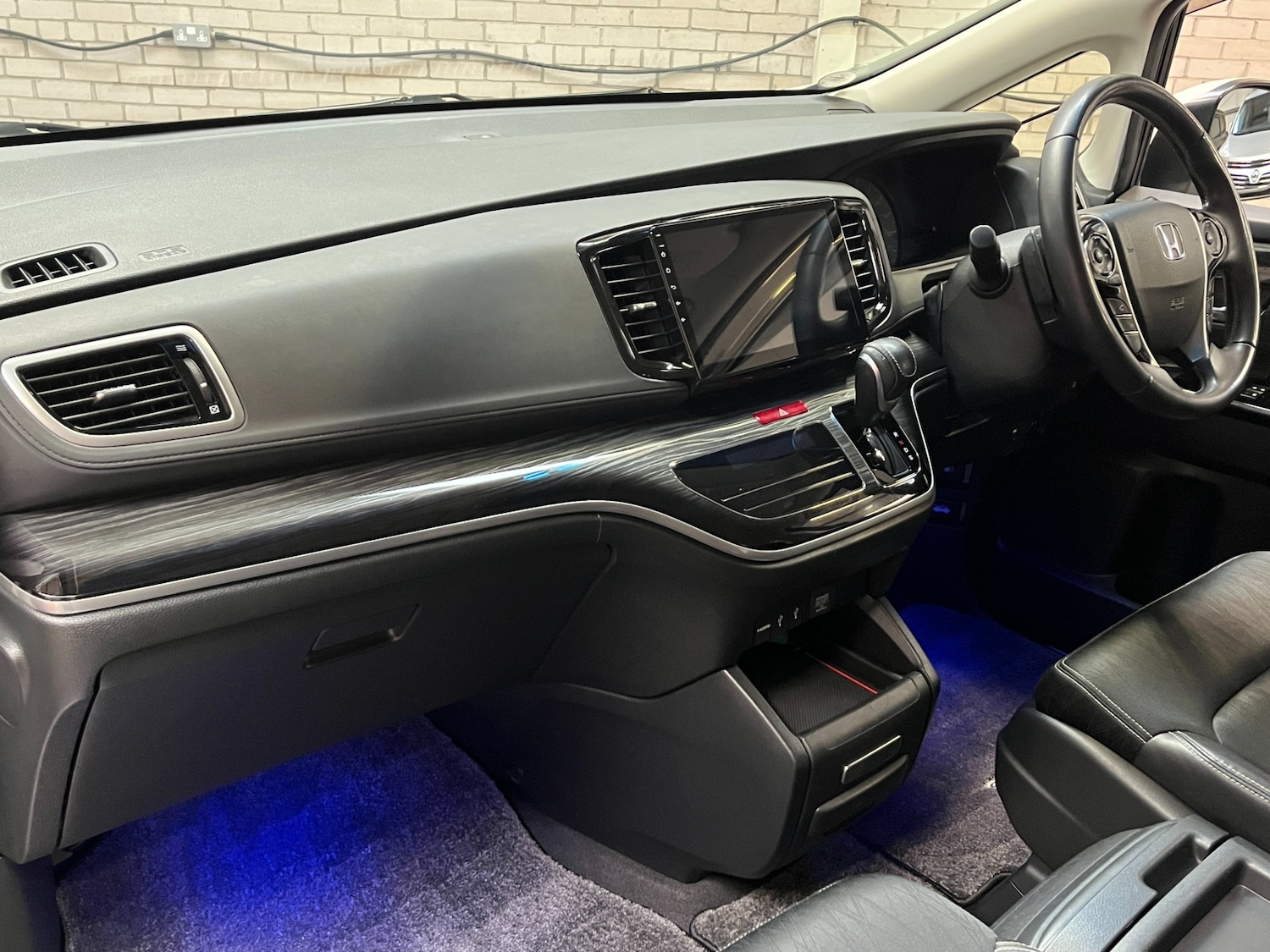 Used Honda Odyssey 2014 for sale - 76687461: Photo 11