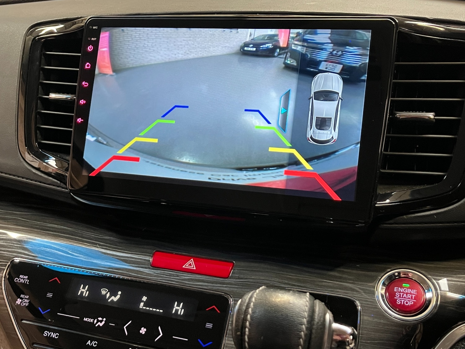 Used Honda Odyssey 2014 for sale - 76687461: Photo 30