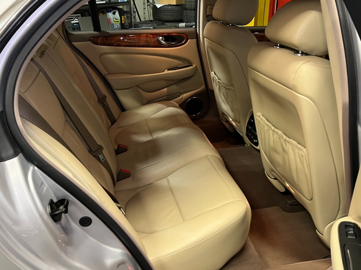 Used Jaguar XJ 2005 for sale - 76726140: Photo 13