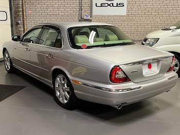 Used Jaguar XJ 2005 for sale - 76726140: Photo