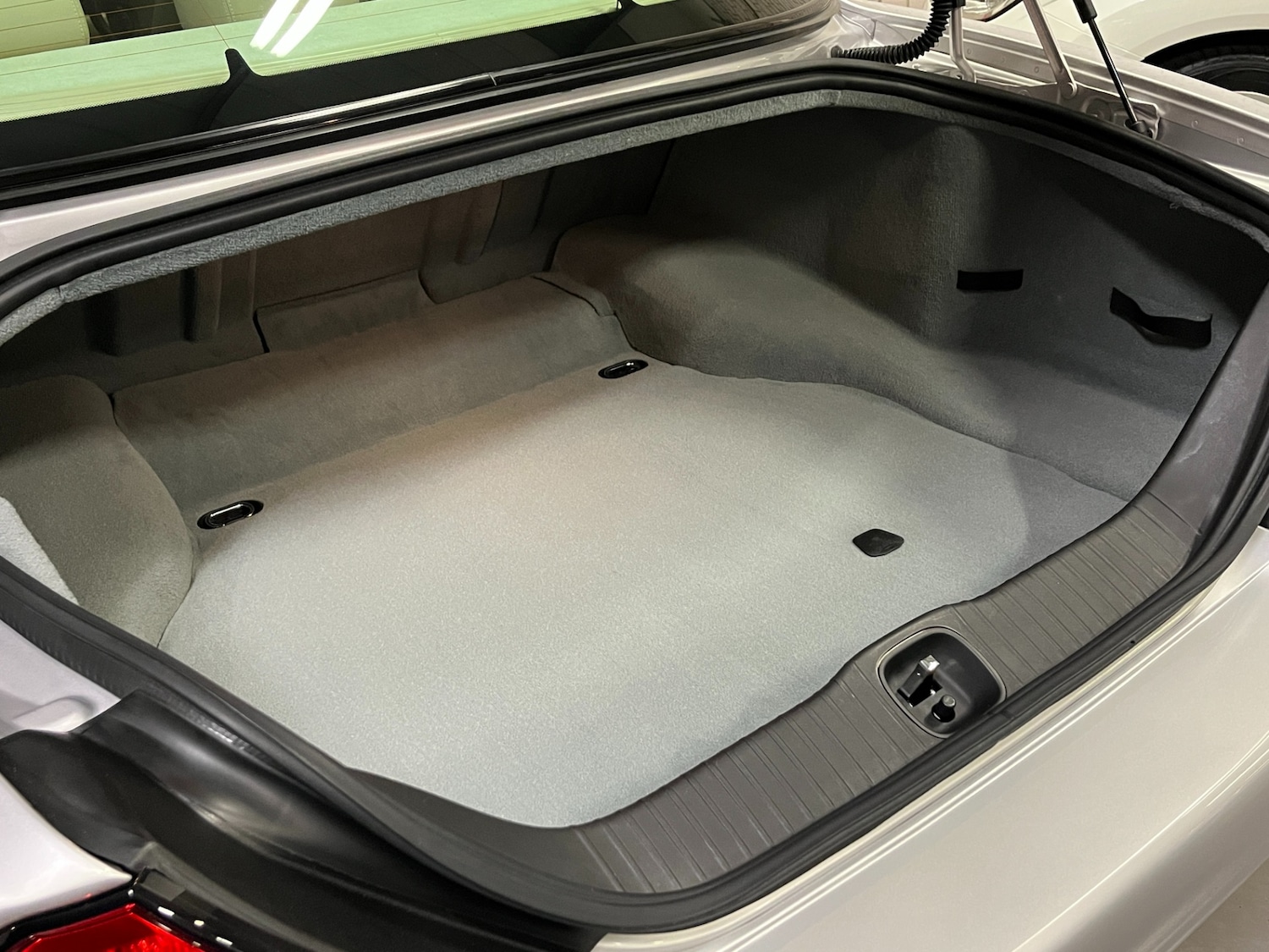 Used Jaguar XJ 2005 for sale - 76726140: Photo 24