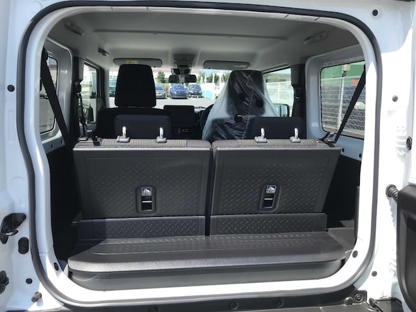 Used Suzuki Jimny 2024 for sale - 75361888: Photo 12