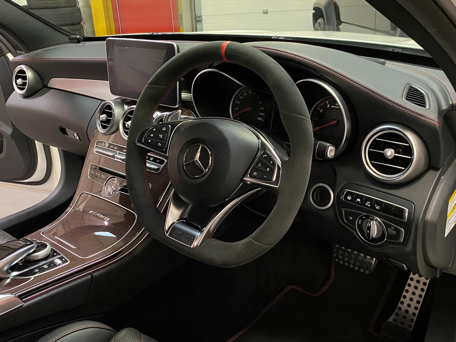 Used Mercedes-Benz C Class 2015 for sale - 77336861: Photo 18