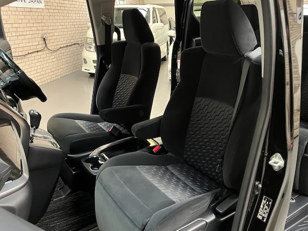 Used Toyota Vellfire 2015 for sale - 75039478: Photo 12