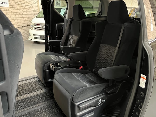 Used Toyota Vellfire 2015 for sale - 75039478: Photo 13