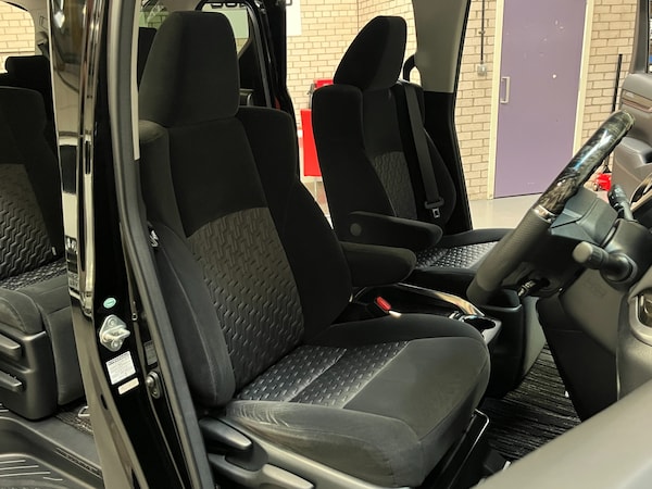 Used Toyota Vellfire 2015 for sale - 75039478: Photo 15