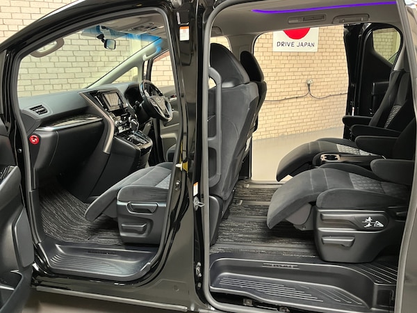 Used Toyota Vellfire 2015 for sale - 75039478: Photo 22