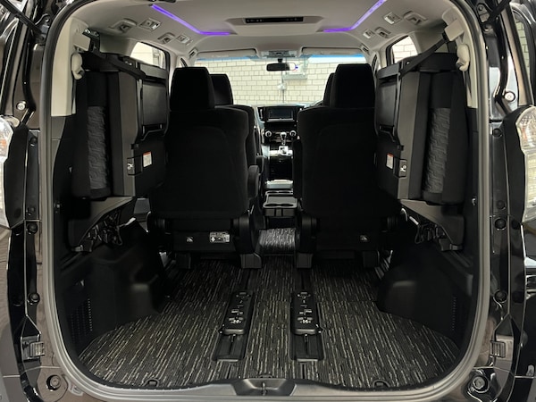 Used Toyota Vellfire 2015 for sale - 75039478: Photo 40