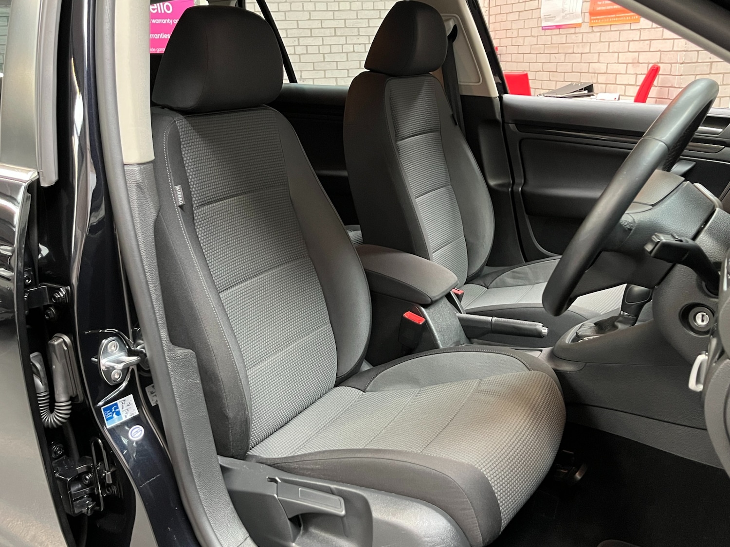 Used Volkswagen Golf 2012 for sale - 76669495: Photo 15