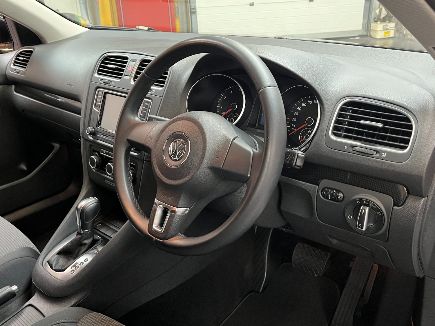 Used Volkswagen Golf 2012 for sale - 76669495: Photo 16