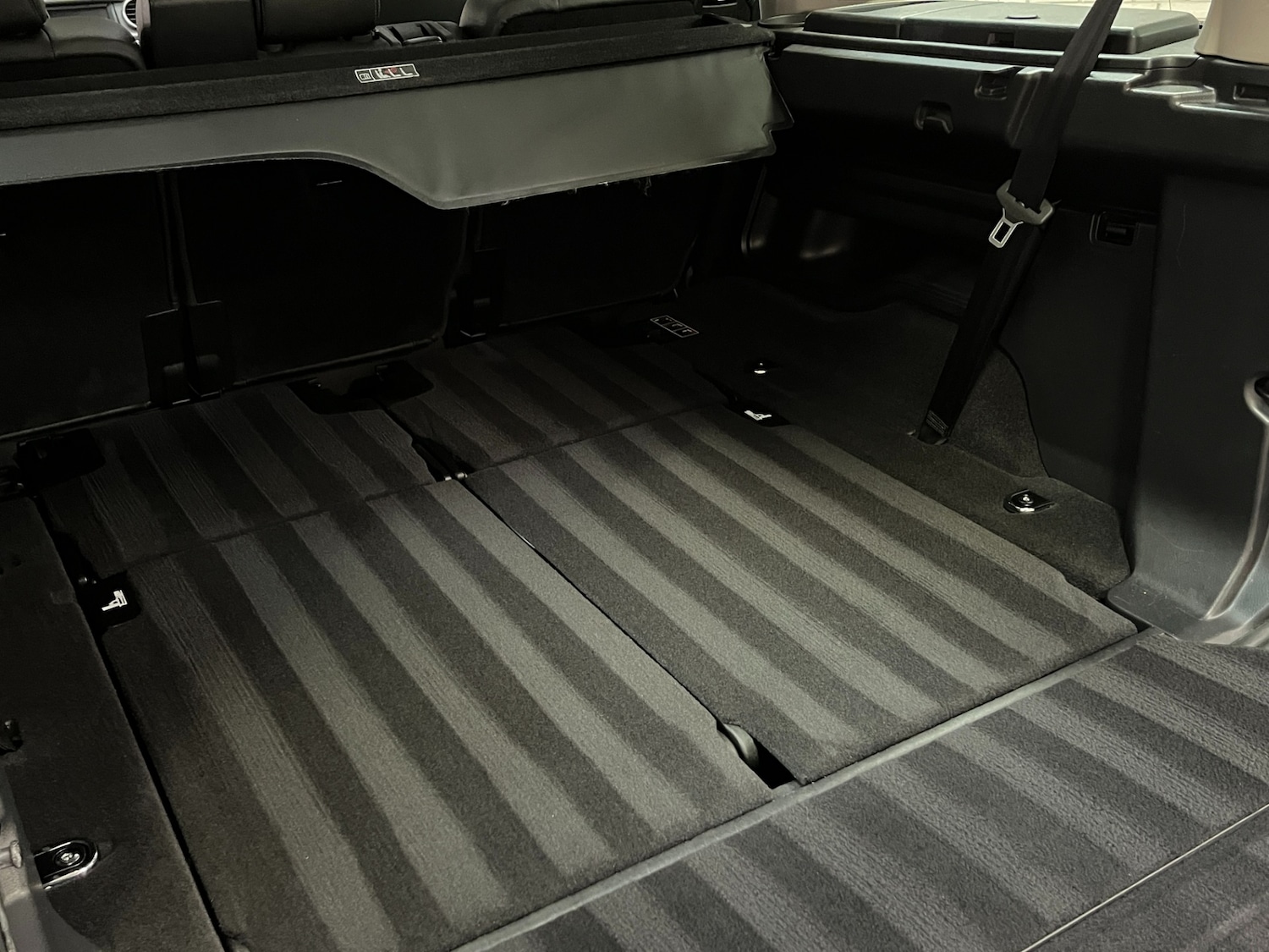 Used Land Rover Discovery 4 2011 for sale - 75543508: Photo 39