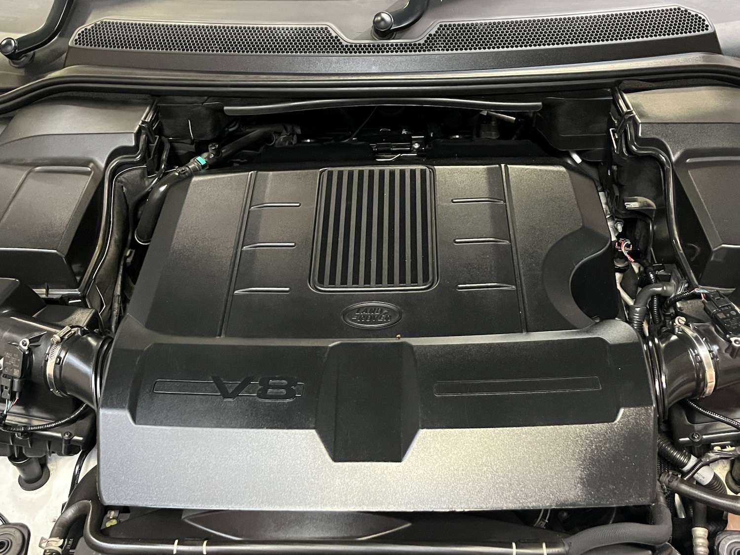 Used Land Rover Discovery 4 2011 for sale - 75543508: Photo 66