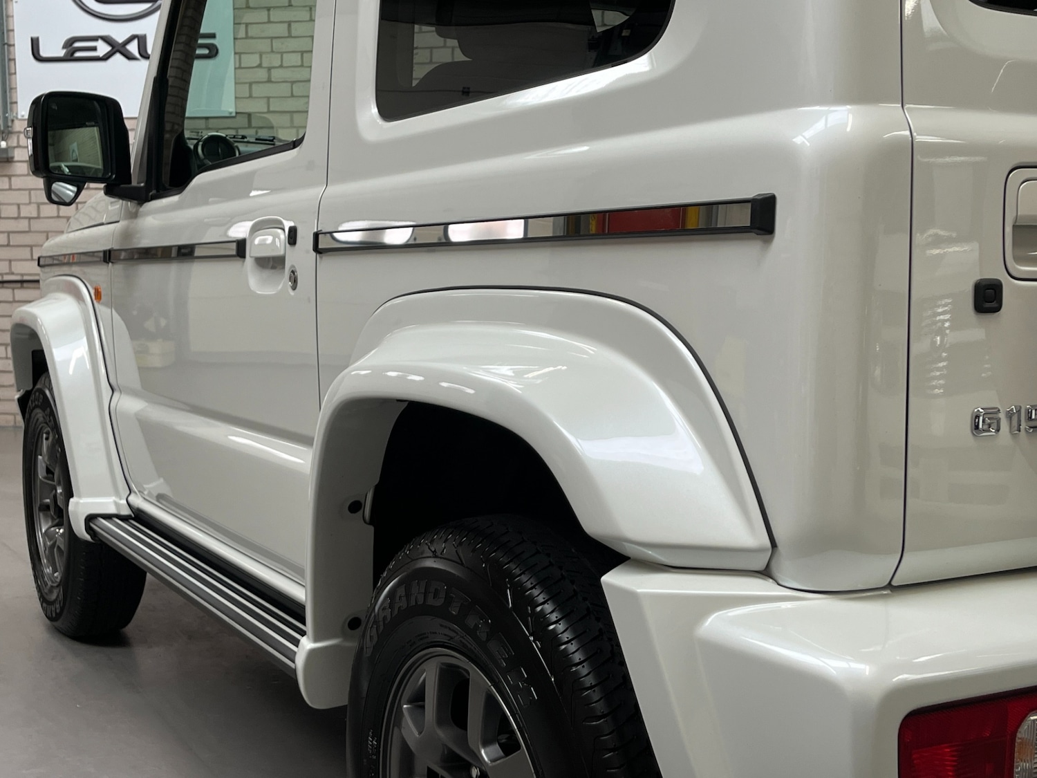 Used Suzuki Jimny 2025 for sale - 77124241: Photo 32