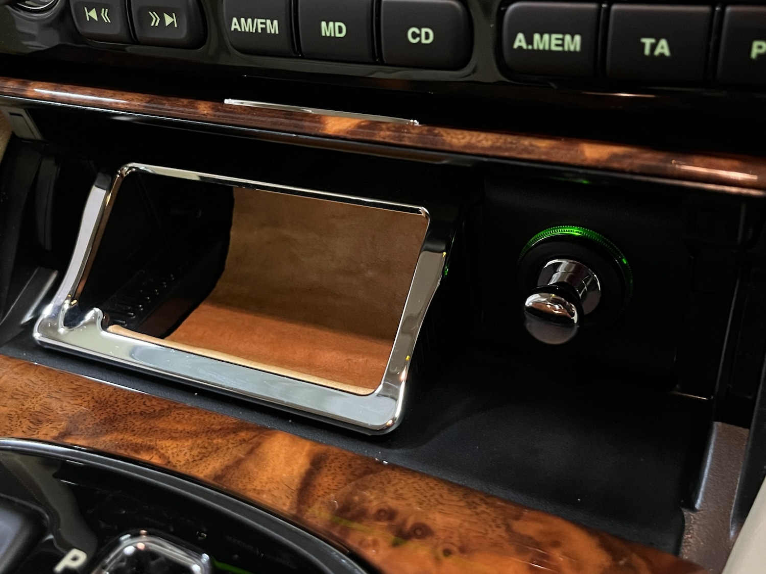 Used Jaguar XJ 2005 for sale - 77124061: Photo 33