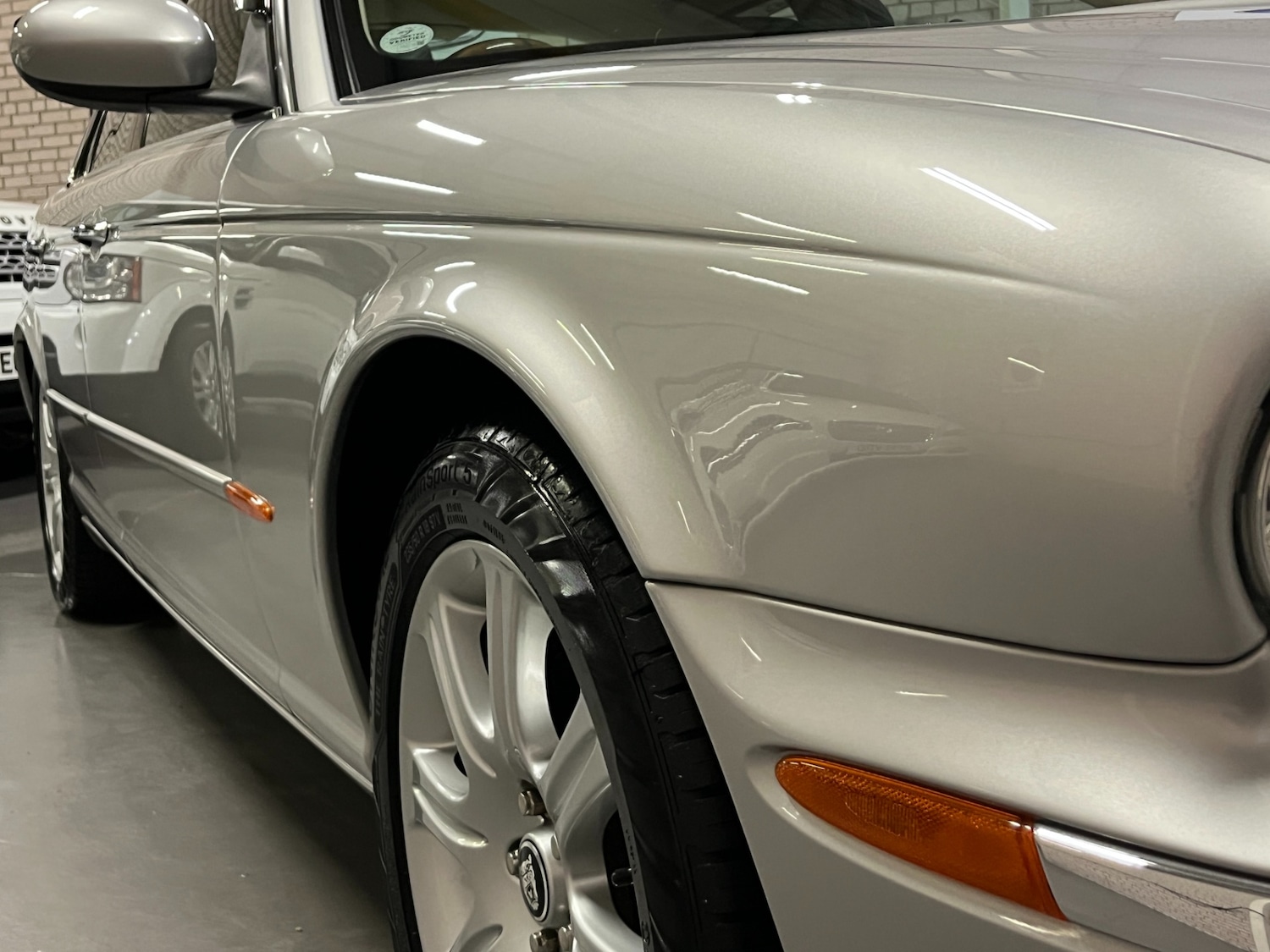 Used Jaguar XJ 2005 for sale - 77124061: Photo 49