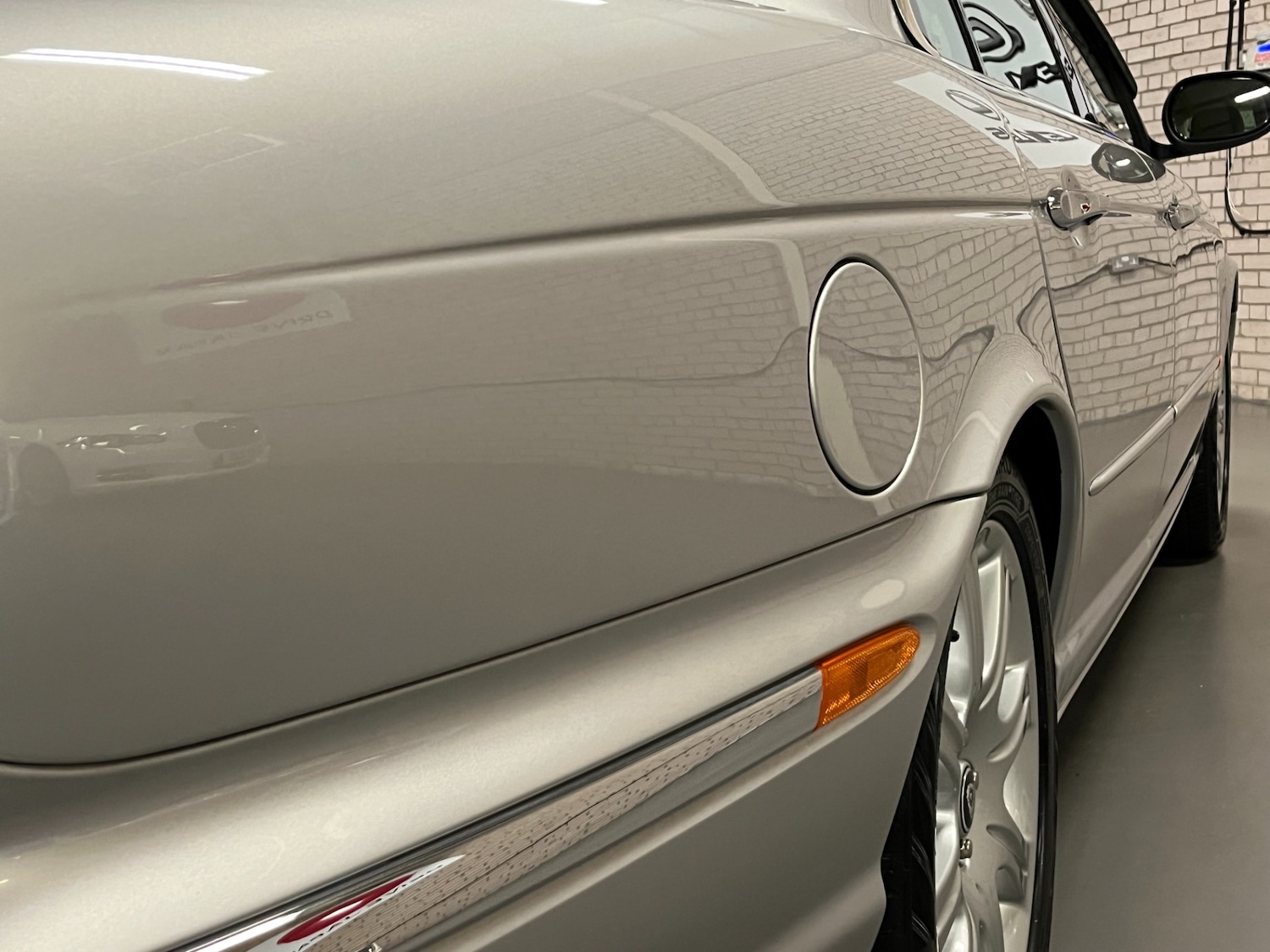 Used Jaguar XJ 2005 for sale - 77124061: Photo 51