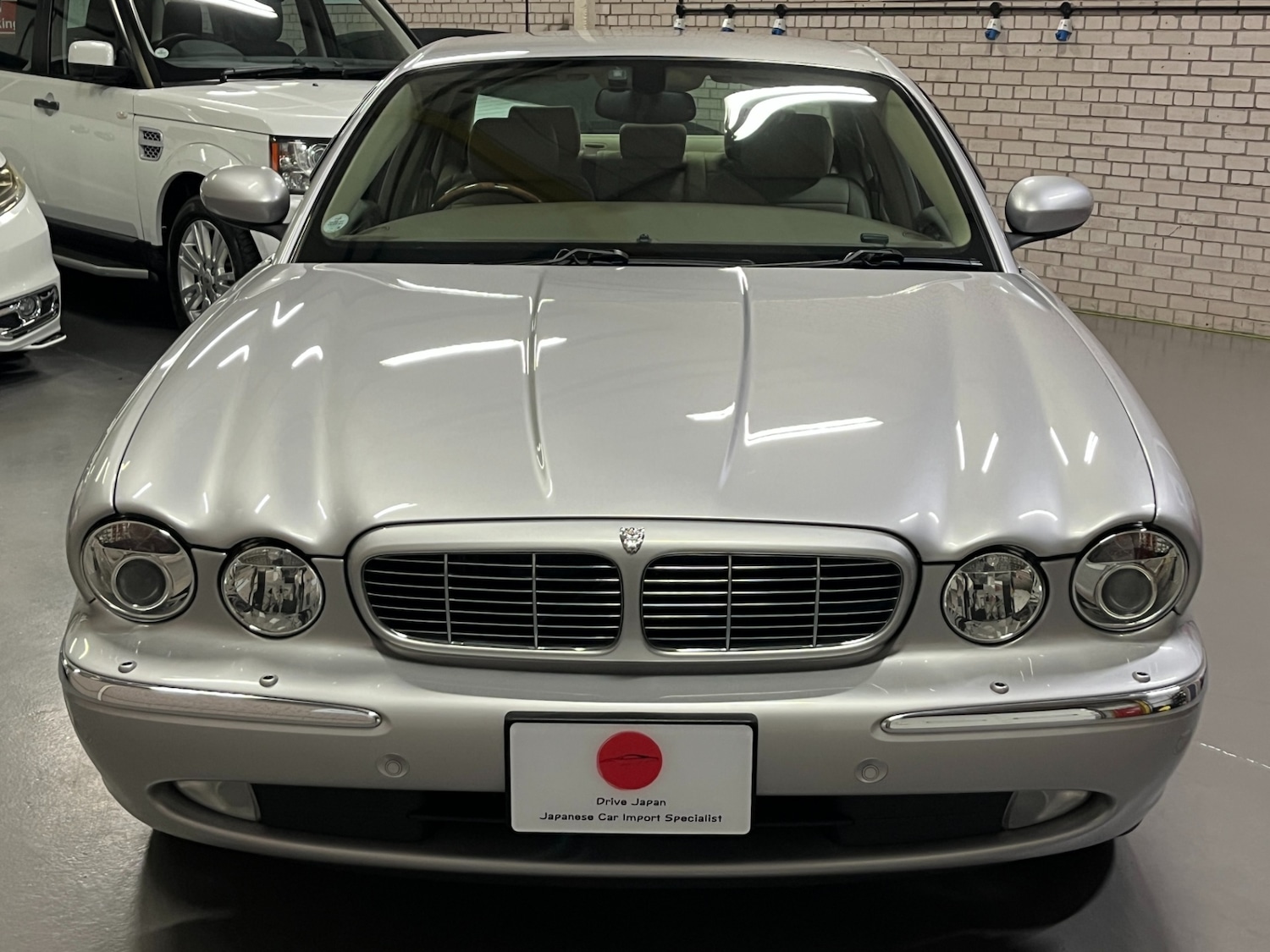 Used Jaguar XJ 2005 for sale - 77124061: Photo 6