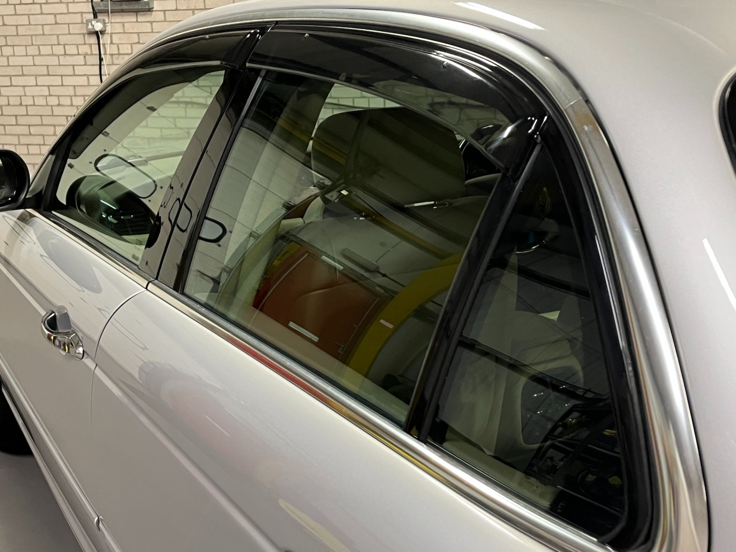 Used Jaguar XJ 2005 for sale - 77124061: Photo 64