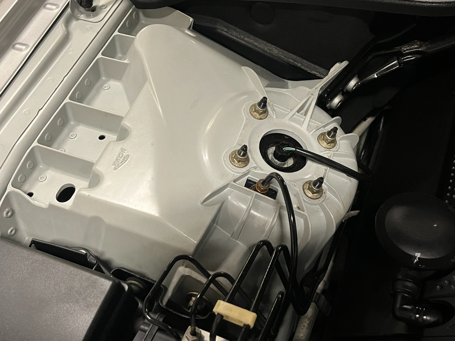 Used Jaguar XJ 2005 for sale - 77124061: Photo 79