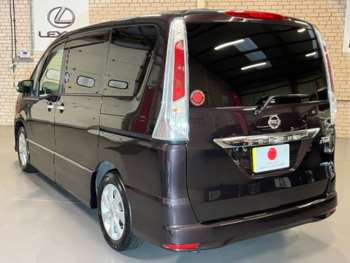Used Nissan Serena 2011 for sale - 72986816: Photo