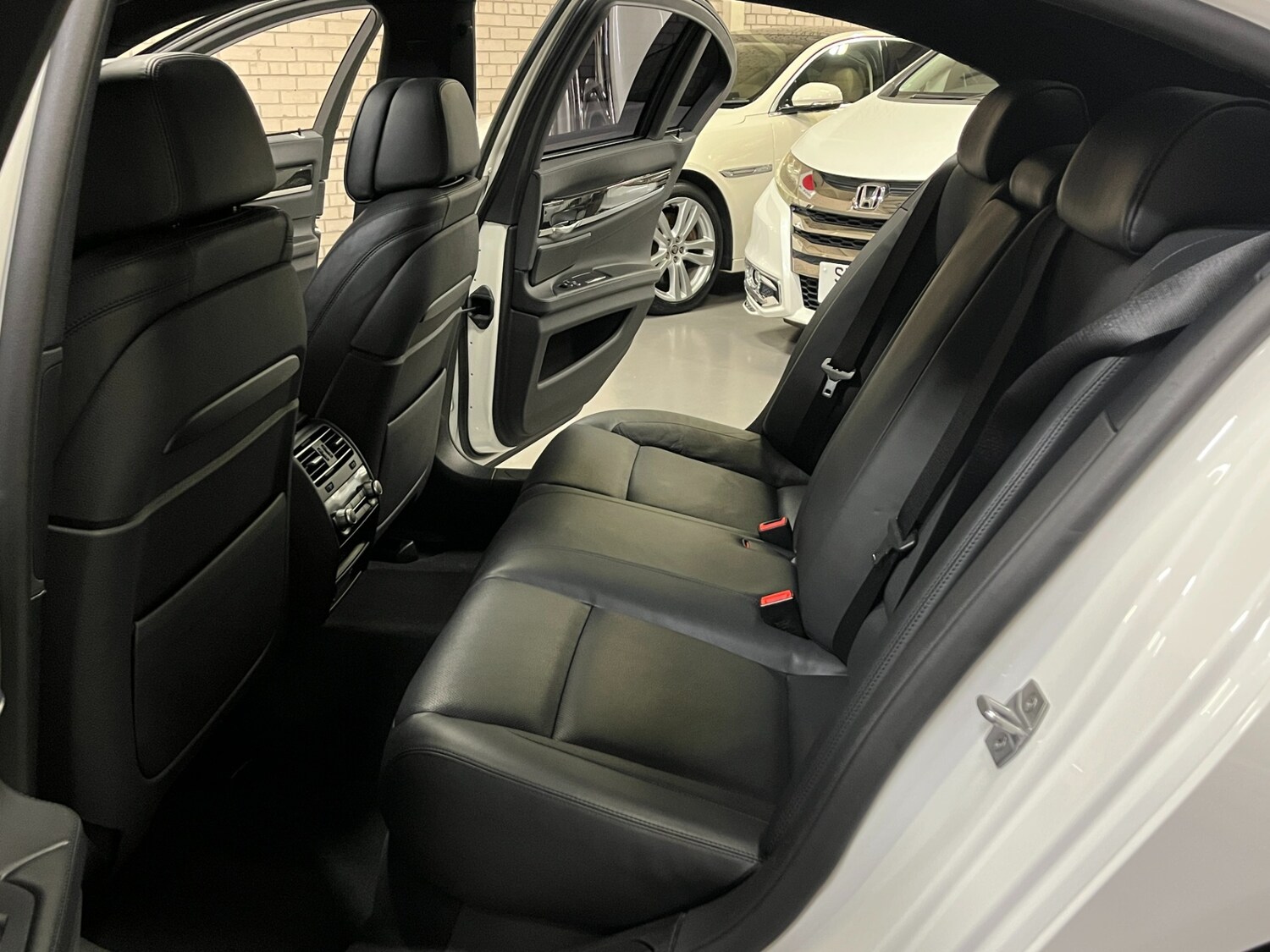 Used BMW 7 Series 2015 for sale - 77721818: Photo 13