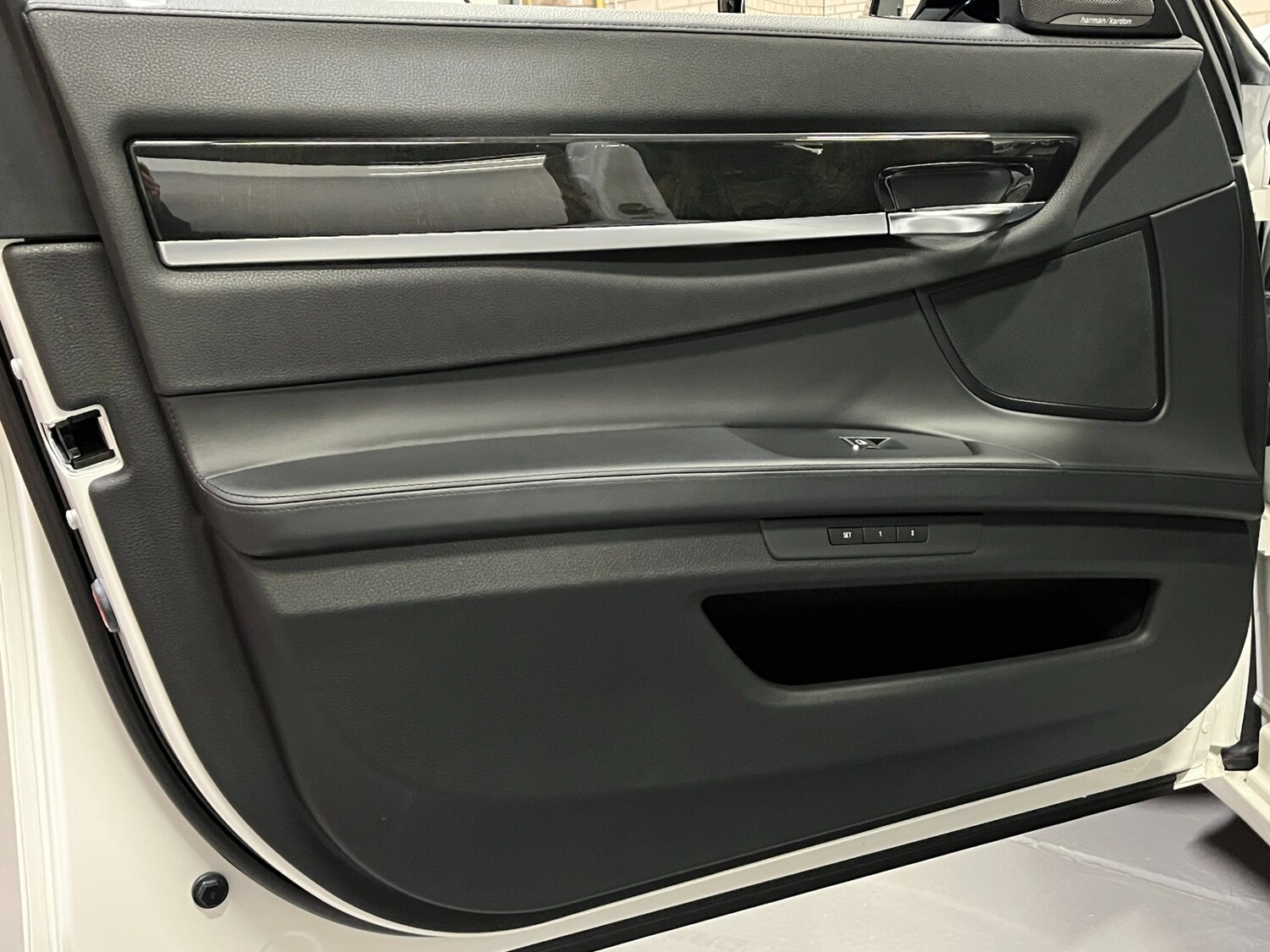 Used BMW 7 Series 2015 for sale - 77721818: Photo 19