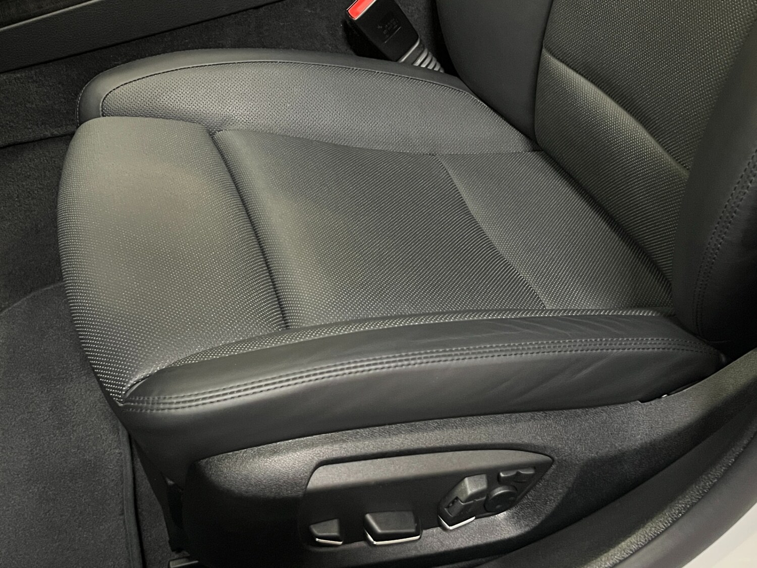 Used BMW 7 Series 2015 for sale - 77721818: Photo 34