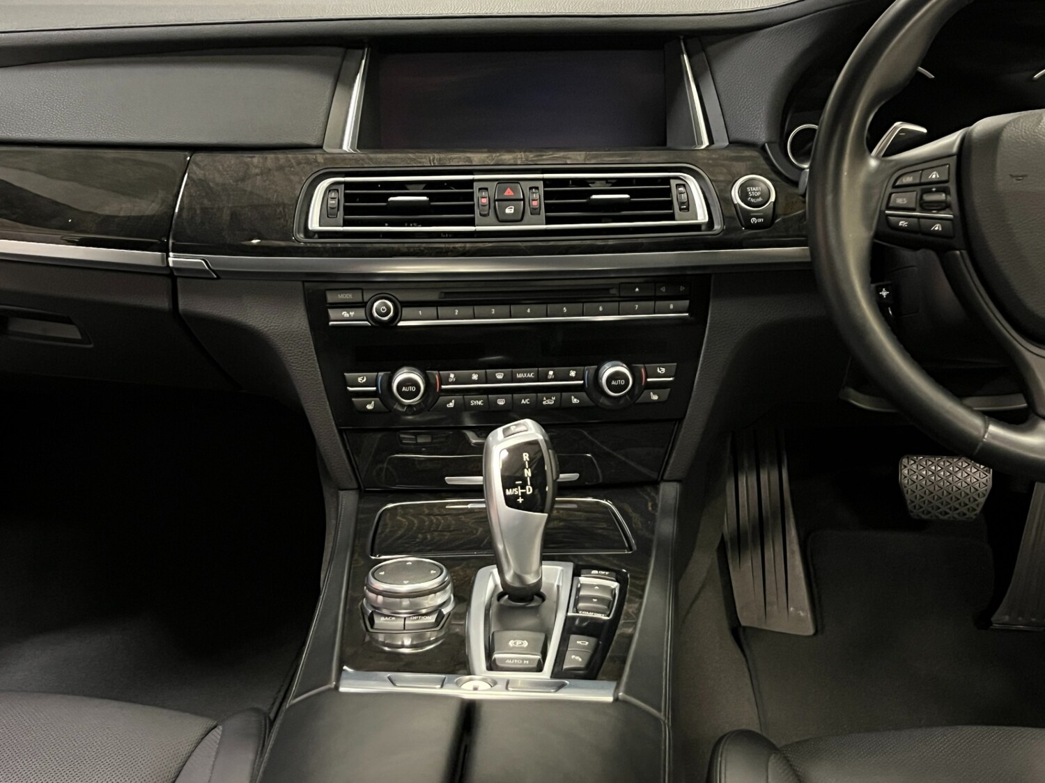 Used BMW 7 Series 2015 for sale - 77721818: Photo 36